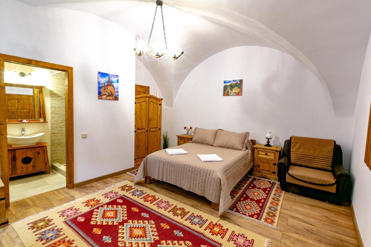 Rosenthal House Apartment Сигишоара Екстериор снимка